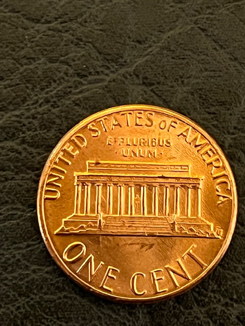 Lincoln-Cents-1985---Pillar-Background?
